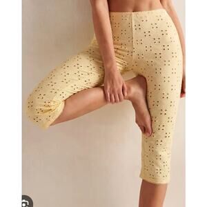 Free People Intimately Small Yellow Eyelet Capri Pants Boho Lace Trim Stretch